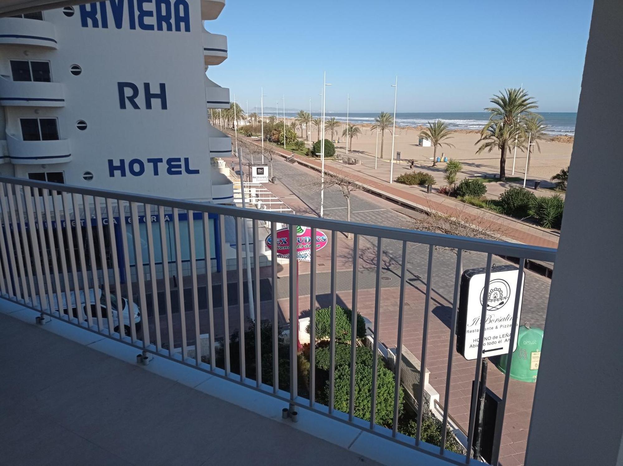 גאנדיה Apartamentos Bonaire 1ª Linea Wifi Solo Familias Serviplaya חדר תמונה